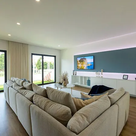 Vila Akivillas Pistachio *